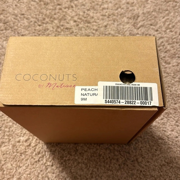 NIB Coconuts by Matisse Peaches Natural Snake Sz 9 - Picture 9 of 9